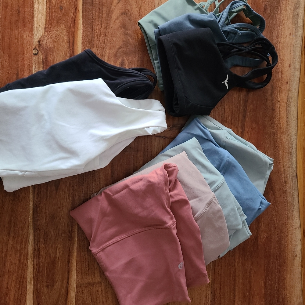 Iwa company bundle(4 pieces)